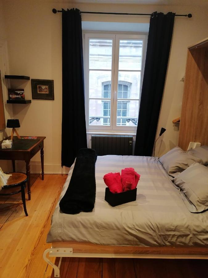 Appartement A La Tour Des Rohan à Strasbourg Extérieur photo